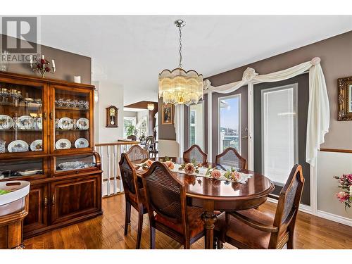 2422 Eagle Bay Road, Blind Bay, BC - Indoor Photo Showing Dining Room