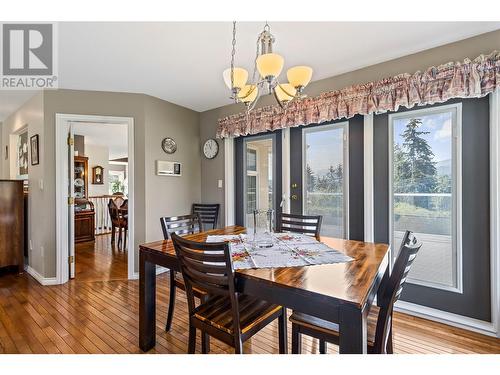 2422 Eagle Bay Road, Blind Bay, BC - Indoor Photo Showing Dining Room