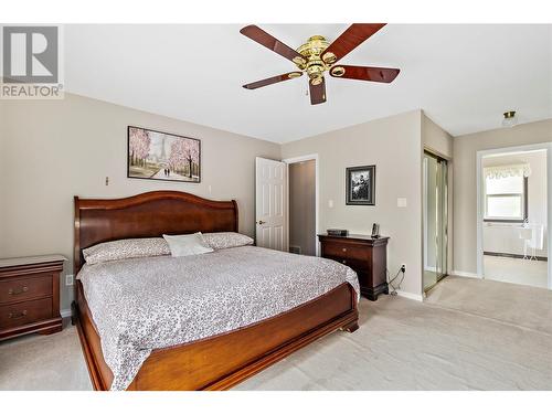 2422 Eagle Bay Road, Blind Bay, BC - Indoor Photo Showing Bedroom