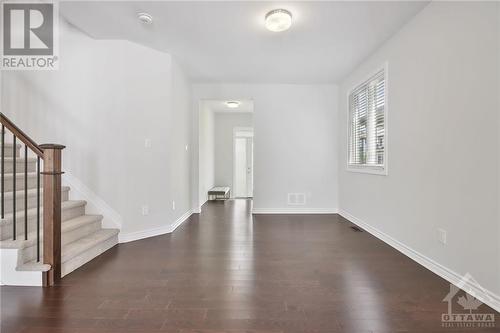 Living room - 127 Alamo Street, Ottawa, ON - Indoor Photo Showing Other Room