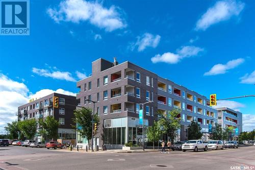 405 404 C Avenue S, Saskatoon, SK - Outdoor With Balcony With Facade