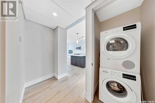 405 404 C Avenue S, Saskatoon, SK - Indoor Photo Showing Laundry Room