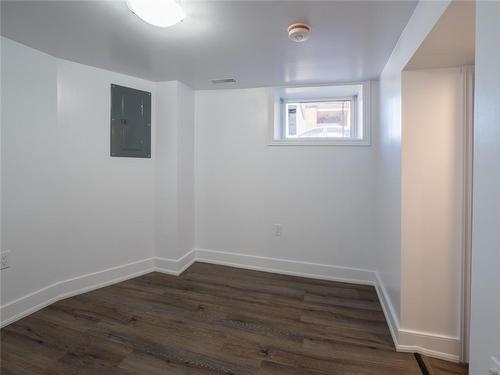 116 Myrtle Avenue|Unit #3, Hamilton, ON - Indoor Photo Showing Other Room