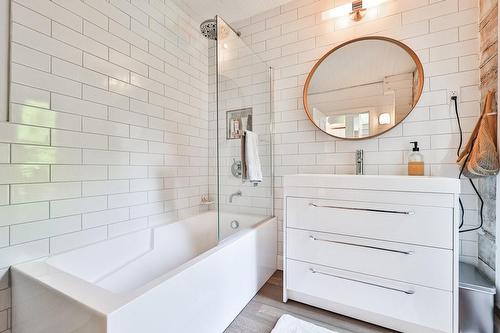 1787 County 26 Road, Brighton, ON - Indoor Photo Showing Bathroom