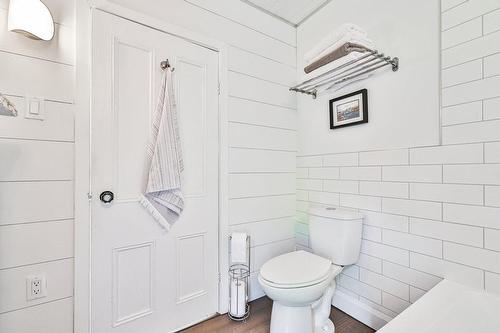 1787 County 26 Road, Brighton, ON - Indoor Photo Showing Bathroom