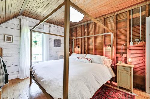 1787 County 26 Road, Brighton, ON - Indoor Photo Showing Bedroom