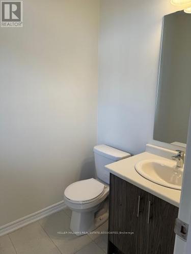 21 Molnar Crescent, Brantford, ON - Indoor Photo Showing Bathroom