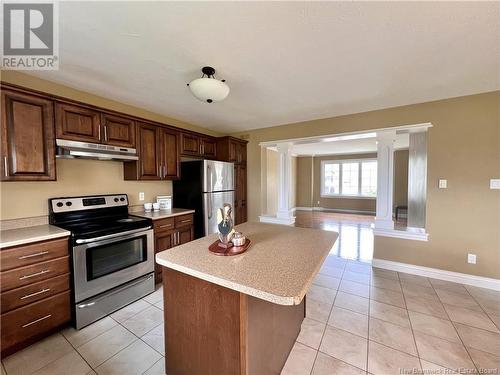 18 Naples Drive, Moncton, NB - Indoor Photo Showing Kitchen With Stainless Steel Kitchen