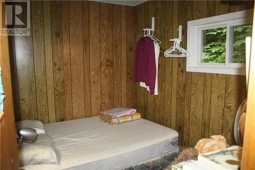 10 Burton Lane, Renfrew, ON - Indoor Photo Showing Bedroom