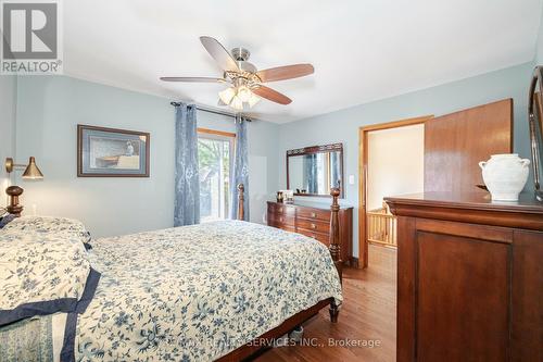 73 Wellington Street E, Brampton (Downtown Brampton), ON - Indoor Photo Showing Bedroom