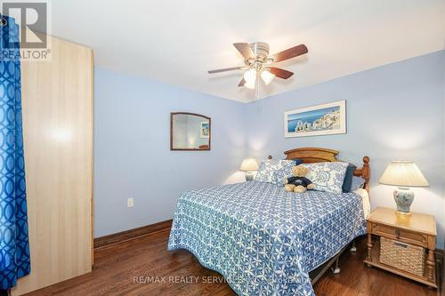 73 Wellington Street E, Brampton (Downtown Brampton), ON - Indoor Photo Showing Bedroom