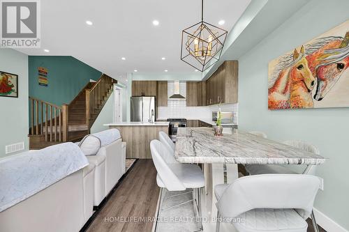 8 Bedrock Drive, Hamilton, ON - Indoor Photo Showing Dining Room