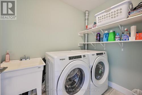 8 Bedrock Drive, Hamilton (Stoney Creek Mountain), ON - Indoor Photo Showing Laundry Room