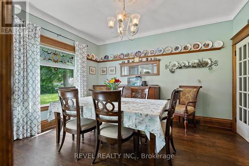 968 Church Street, Pelham, ON - Indoor Photo Showing Dining Room