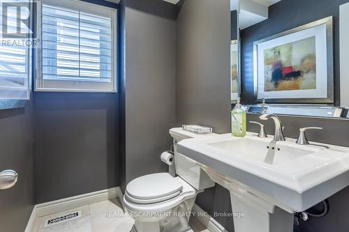 1245 Hammond Street, Burlington (Brant), ON - Indoor Photo Showing Bathroom