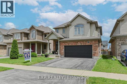 317 Sienna Crescent, Kitchener, ON - Outdoor With Facade