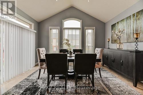 317 Sienna Crescent, Kitchener, ON - Indoor Photo Showing Dining Room