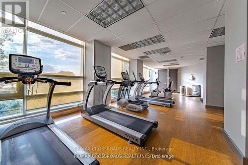 226 - 8323 Kennedy Road, Markham (Village Green-South Unionville), ON - Indoor Photo Showing Gym Room