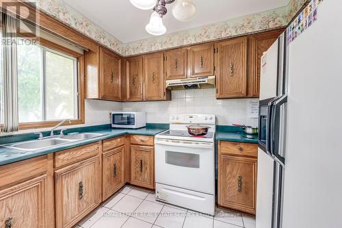 412 Forest Drive, Vaughan (West Woodbridge), ON - Indoor Photo Showing Kitchen With Double Sink