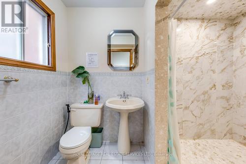 412 Forest Drive, Vaughan, ON - Indoor Photo Showing Bathroom