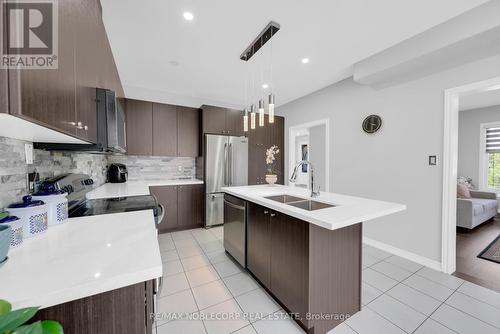 1 Walker Boulevard, New Tecumseth (Alliston), ON - Indoor Photo Showing Kitchen With Double Sink