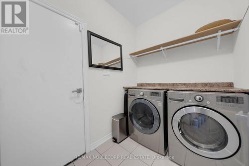 1 Walker Boulevard, New Tecumseth (Alliston), ON - Indoor Photo Showing Laundry Room