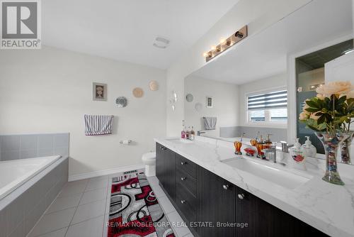 1 Walker Boulevard, New Tecumseth (Alliston), ON - Indoor Photo Showing Bathroom