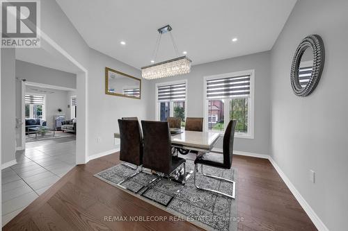 1 Walker Boulevard, New Tecumseth (Alliston), ON - Indoor Photo Showing Dining Room