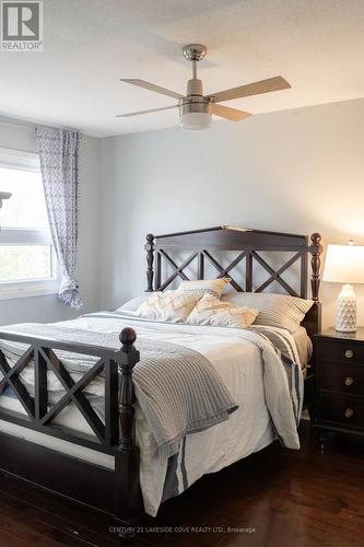 66 Second Street, Orillia, ON - Indoor Photo Showing Bedroom