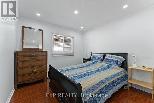 3553 Nutcracker Drive, Mississauga (Lisgar), ON - Indoor Photo Showing Bedroom