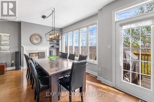 98 Rolling Hills Lane, Caledon (Bolton West), ON - Indoor Photo Showing Dining Room