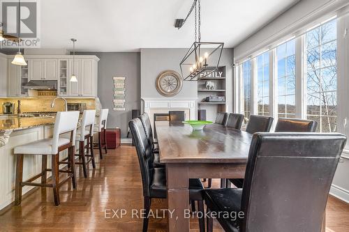 98 Rolling Hills Lane, Caledon, ON - Indoor Photo Showing Dining Room