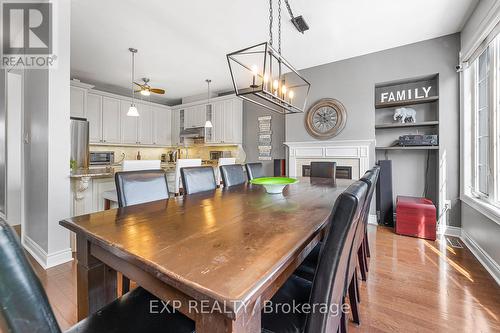 98 Rolling Hills Lane, Caledon, ON - Indoor Photo Showing Dining Room