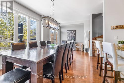 98 Rolling Hills Lane, Caledon, ON - Indoor Photo Showing Dining Room