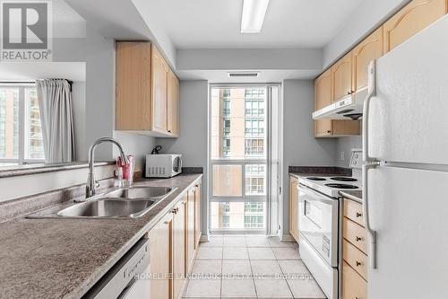 1009 - 28 Olive Avenue, Toronto (Willowdale East), ON - Indoor Photo Showing Kitchen With Double Sink