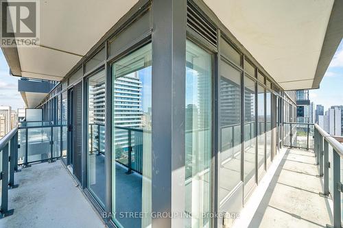 2507 - 955 Bay Street, Toronto (Bay Street Corridor), ON 