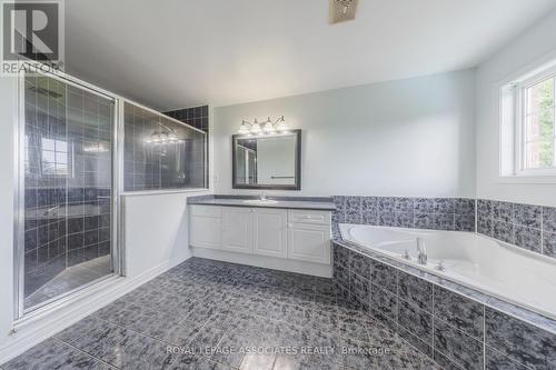 36 Goodhart Crescent, Ajax (Northwest Ajax), ON - Indoor Photo Showing Bathroom