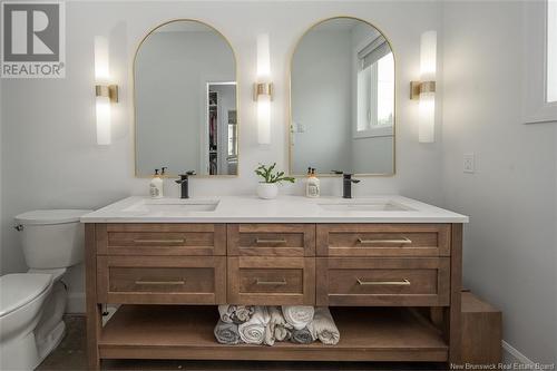 45 Kimberley Street, New Maryland, NB - Indoor Photo Showing Bathroom