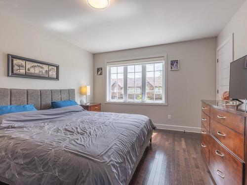 Master bedroom - 209 Rue Beethoven, Vaudreuil-Dorion, QC - Indoor Photo Showing Bedroom