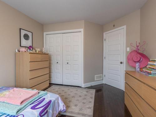 Bedroom - 209 Rue Beethoven, Vaudreuil-Dorion, QC - Indoor Photo Showing Bedroom