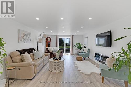 978 Newtonville Road, Clarington (Newcastle), ON - Indoor Photo Showing Living Room With Fireplace