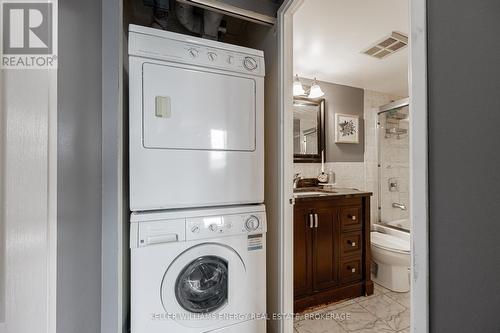 1606 - 41 Markbrook Lane, Toronto (Mount Olive-Silverstone-Jamestown), ON - Indoor Photo Showing Laundry Room