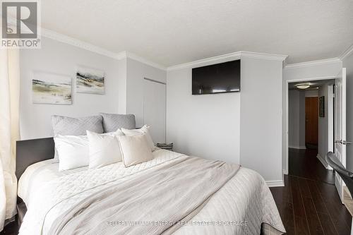 1606 - 41 Markbrook Lane, Toronto (Mount Olive-Silverstone-Jamestown), ON - Indoor Photo Showing Bedroom