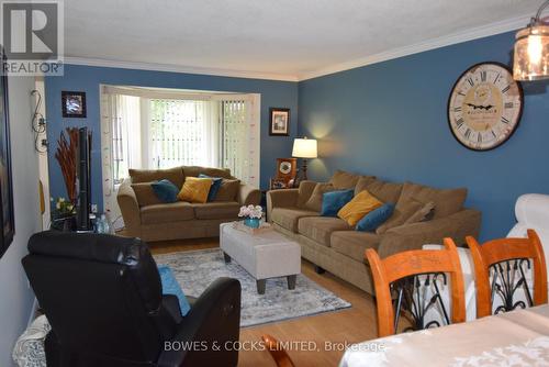 6 - 625 Whitaker Street, Peterborough (Ashburnham), ON - Indoor Photo Showing Living Room