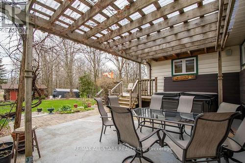 690 Post Road, Kawartha Lakes, ON - Outdoor With Deck Patio Veranda