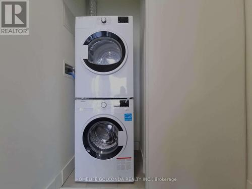 1113 - 180 Fairview Mall Drive, Toronto (Don Valley Village), ON - Indoor Photo Showing Laundry Room