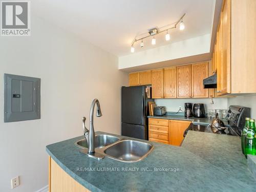 710 - 35 Canniff Street, Toronto (Niagara), ON - Indoor Photo Showing Kitchen With Double Sink