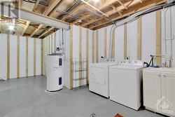 Current lower level and washer and dryer - 