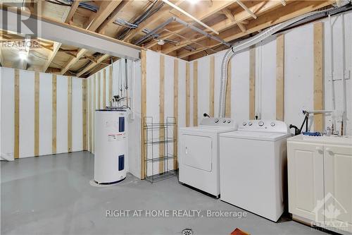 119 Royalton, Ottawa, ON - Indoor Photo Showing Laundry Room