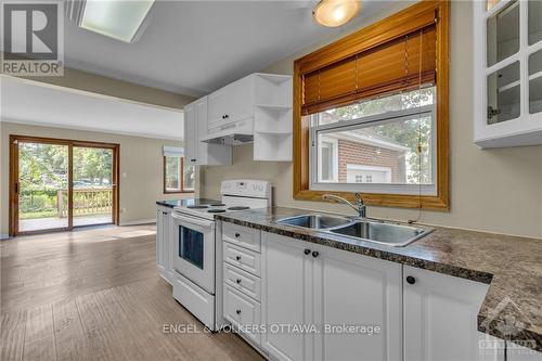 6036 Perth Street, Ottawa, ON - Indoor Photo Showing Kitchen With Double Sink